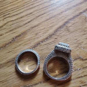 Sterling silver diamond ring